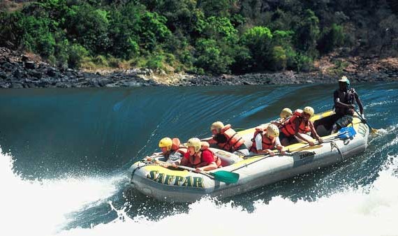 rafting-rio-zambeze-river-africa